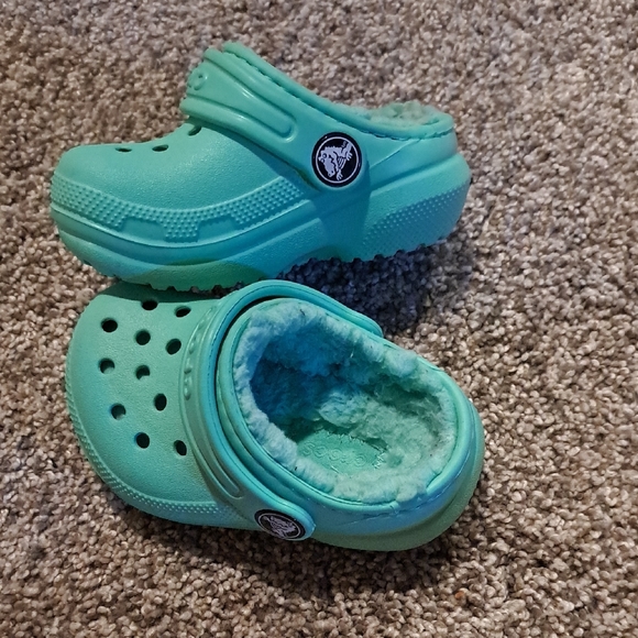Crocs Kids' Classic Lined Clog - Mint - Picture 2 of 4